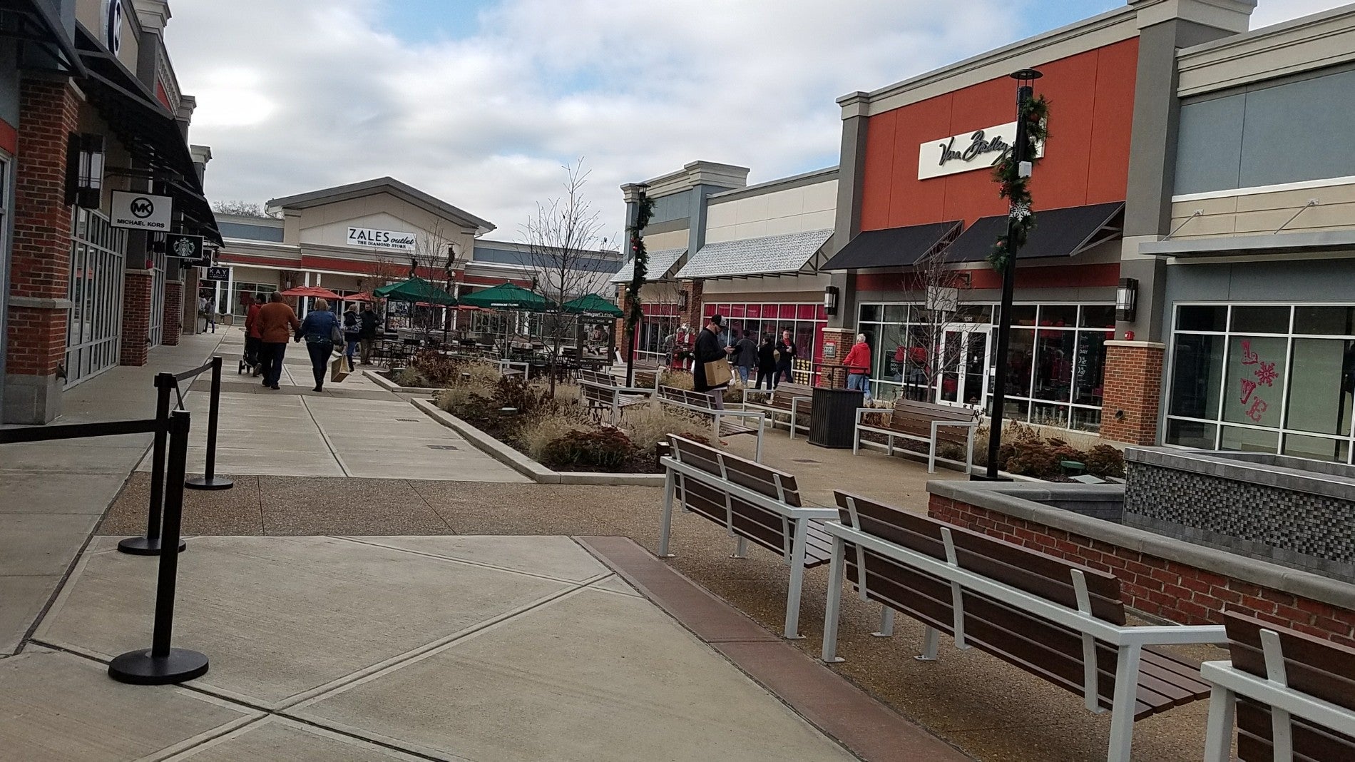 Tanger Outlets Sunbury Ohio