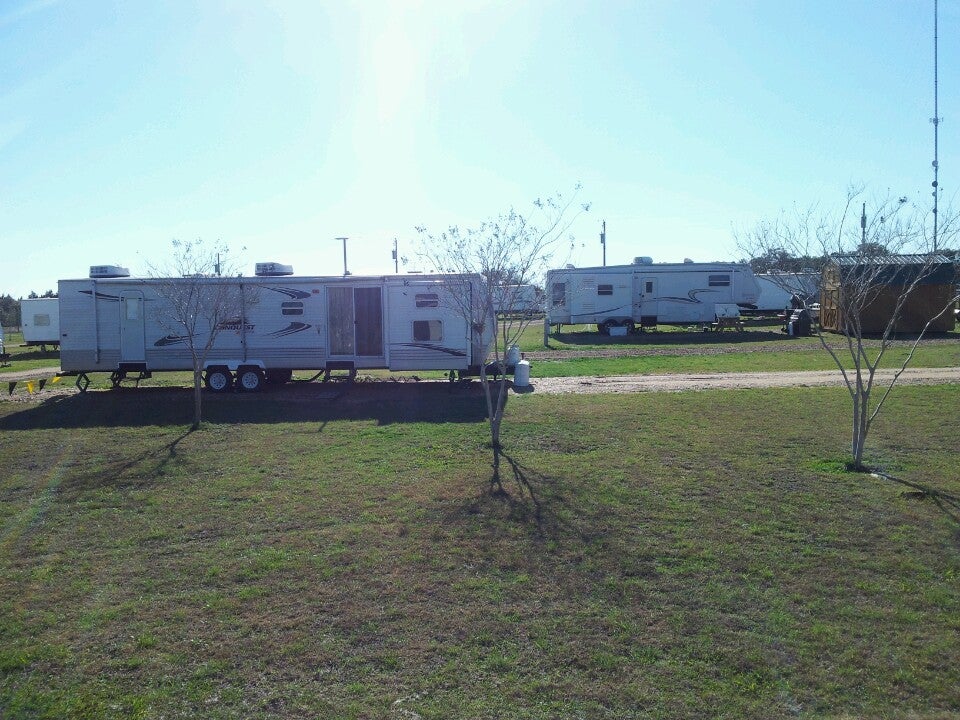 Flatonia RV Ranch, 2055 FM 609, Flatonia, TX, Campgrounds MapQuest