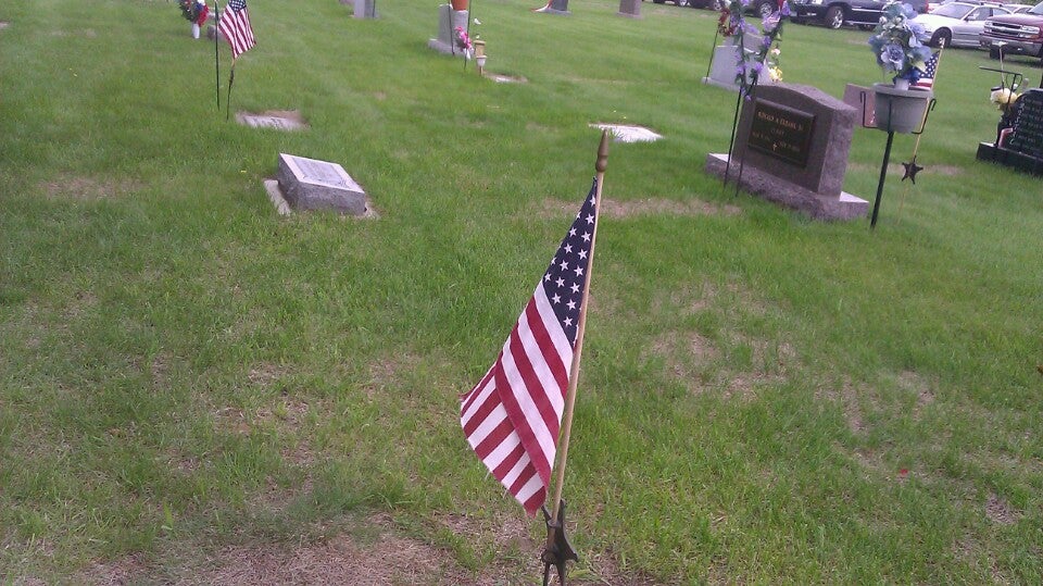 Isanti Union Cemetery, 1531 County Road 5 NW, 1561, Isanti, MN MapQuest