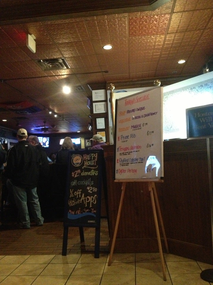 Pappas Restaurant and Sports Bar, 6713 Ritchie Hwy, Glen Burnie, Maryland, Eating places MapQuest