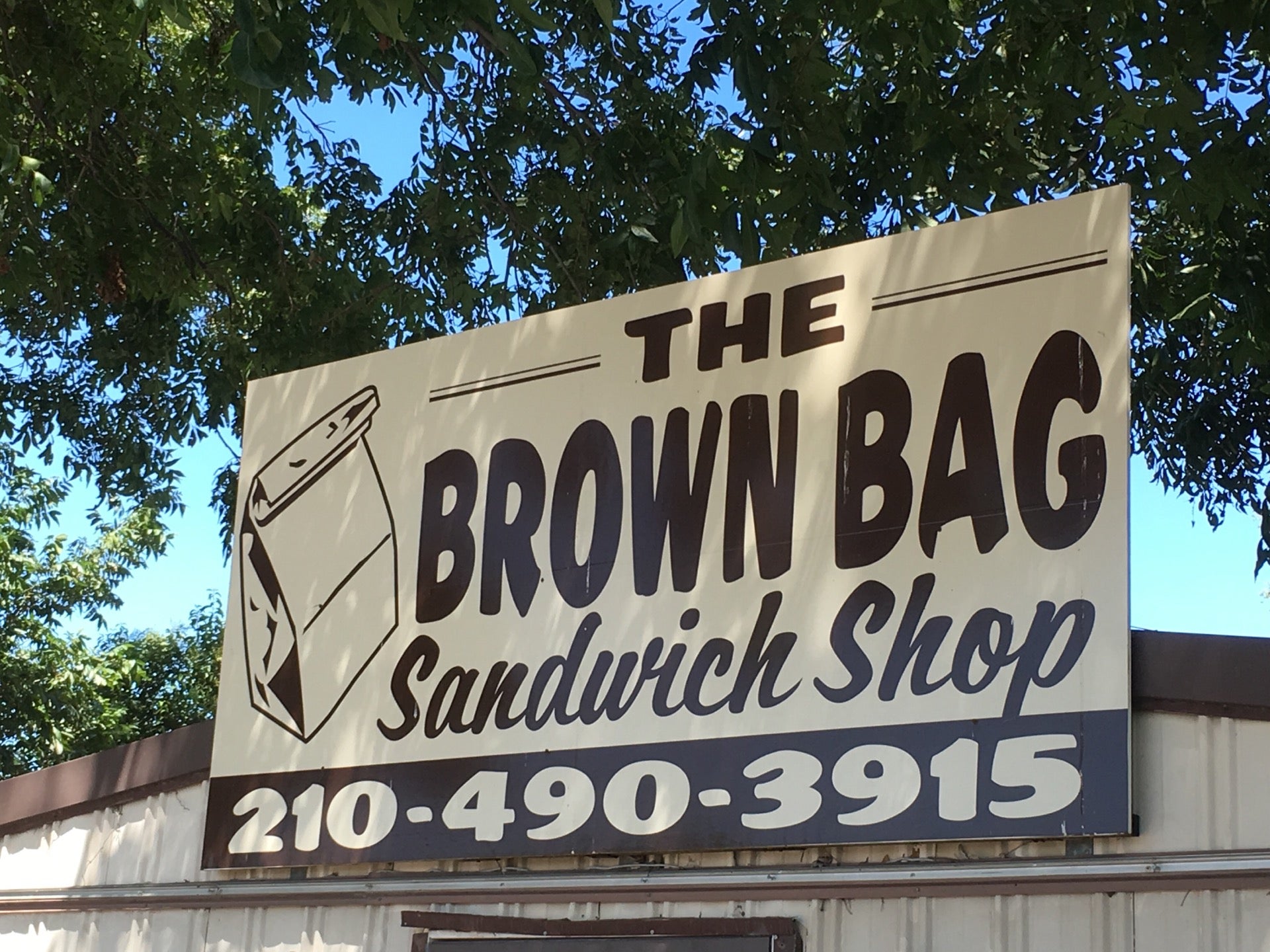 Brown Bag Deli remodels Westheimer shop, plans sandwich shop near The  Heights and expands into Texas Medical Center, Houston