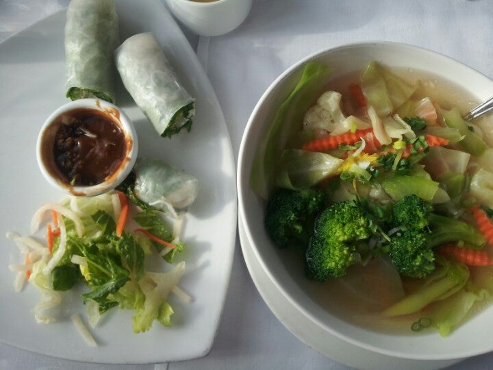 Fresh Rolls Restaurant