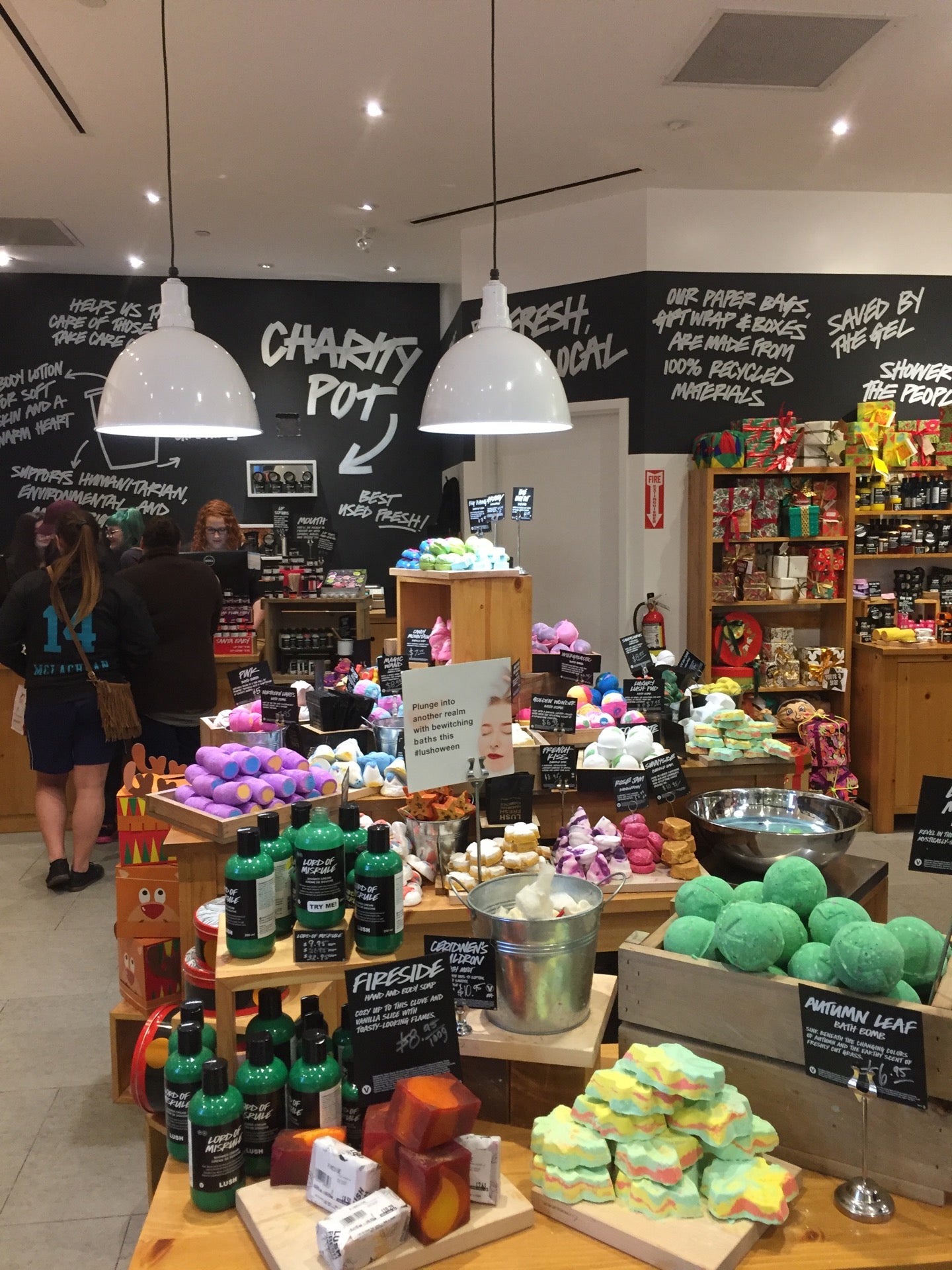 Lush Cosmetics Guildford Town Centre, 10355 152 Street, Suite 1206, Surrey,  BC - MapQuest