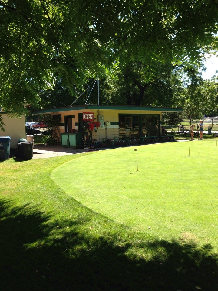 Greenlake Golf Course, 5701 E Green Lake Way N, Seattle, WA, Golf