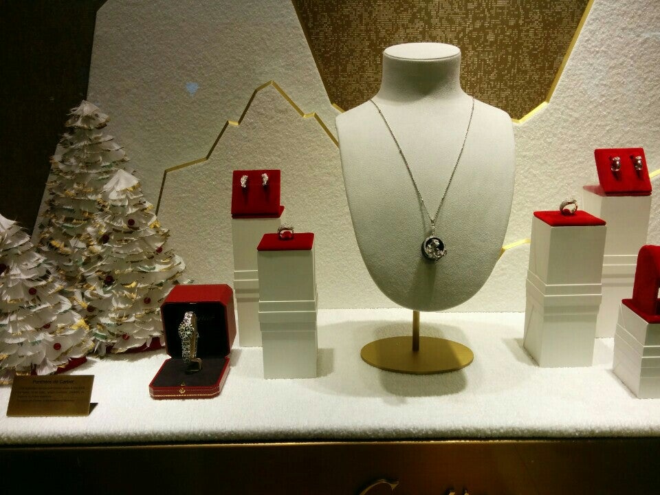 Cartier Christmas Display, VM Inspiration