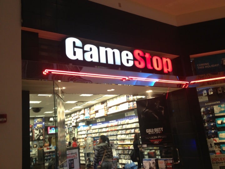 The Block at Orange Mall - GameStop, Store in ORANGE, CA