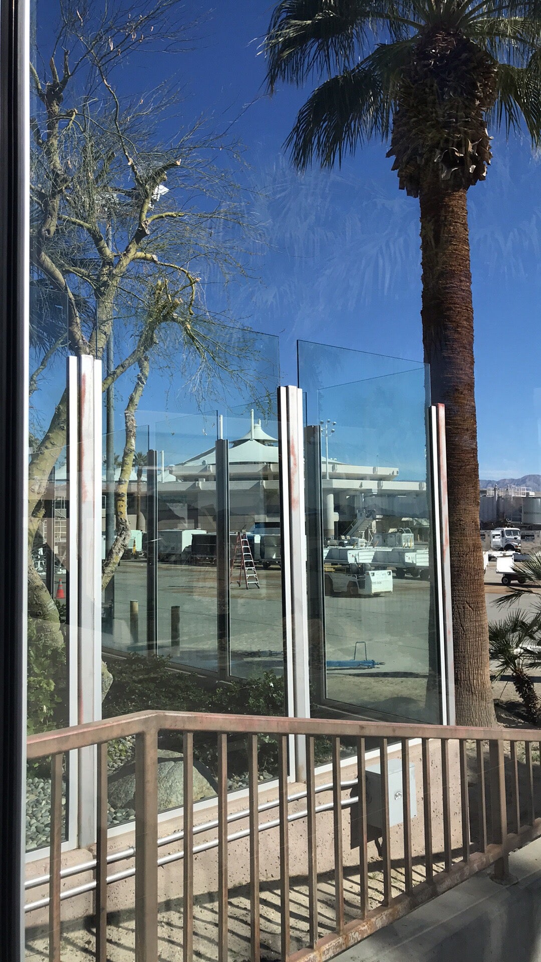 Gate 19, 3400 E Tahquitz Canyon Way, Palm Springs, CA, Airports MapQuest