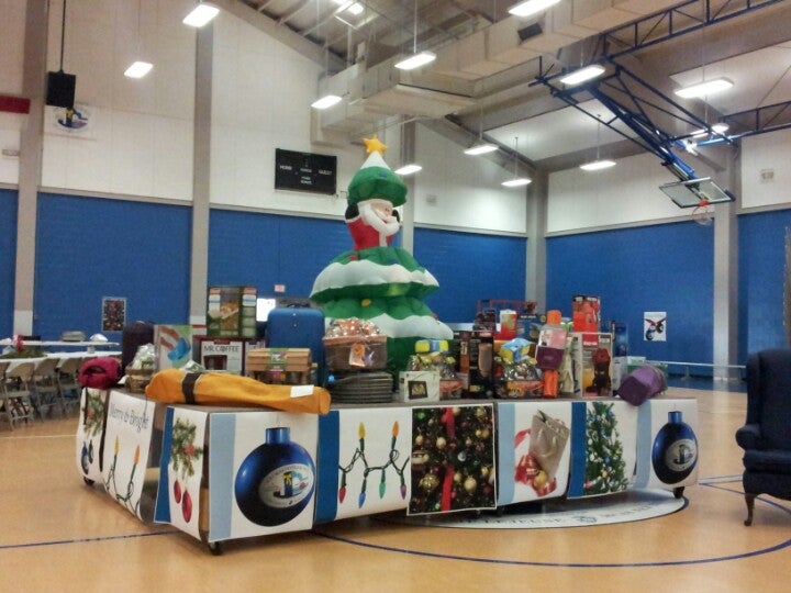 Jacksonville Commons Rec Center, 100 Recreation Ln, Jacksonville, NC