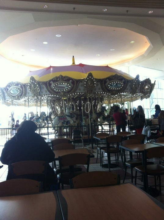 Grand Traverse Mall Exterior