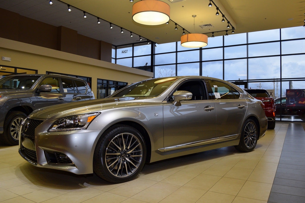 Lexus of Lexington, 1264 E New Circle Rd, Lexington, KY, Auto Dealers