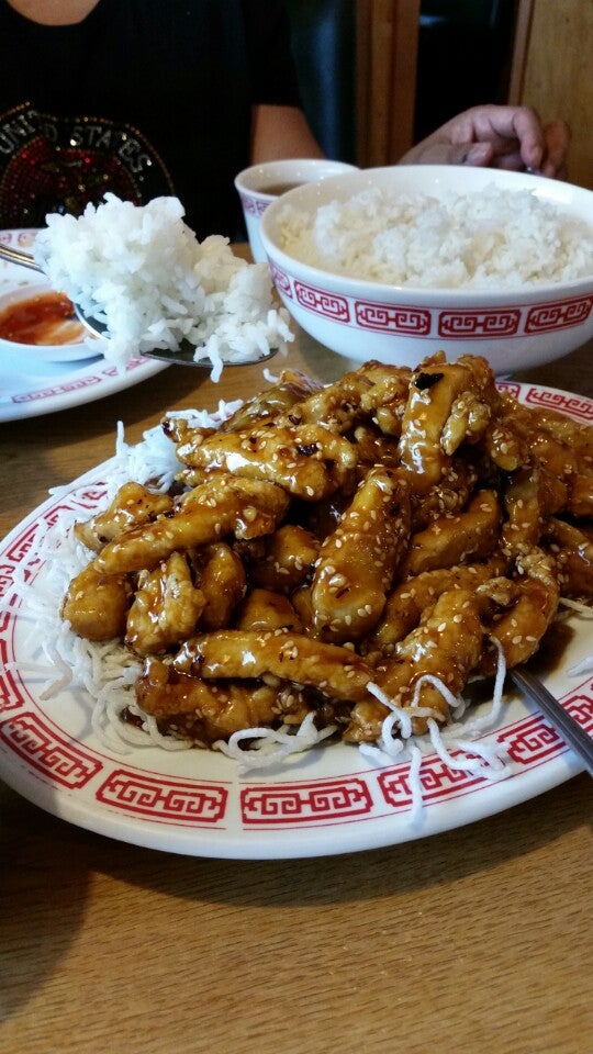 Kuong Chan's Chinese Restaurant, 2290 Fairgrounds Rd NE, Salem, OR