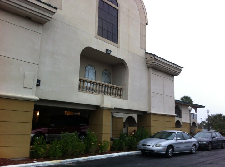 Countryside Inn & Suites, 606 Lee Rd, Orlando, FL, Hotels & Motels