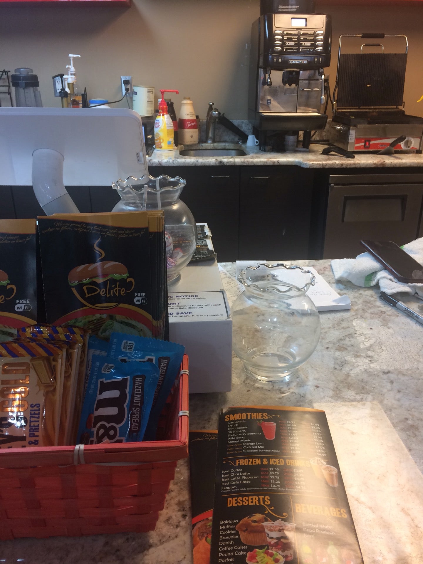 Delite Cafe Deli Detroit