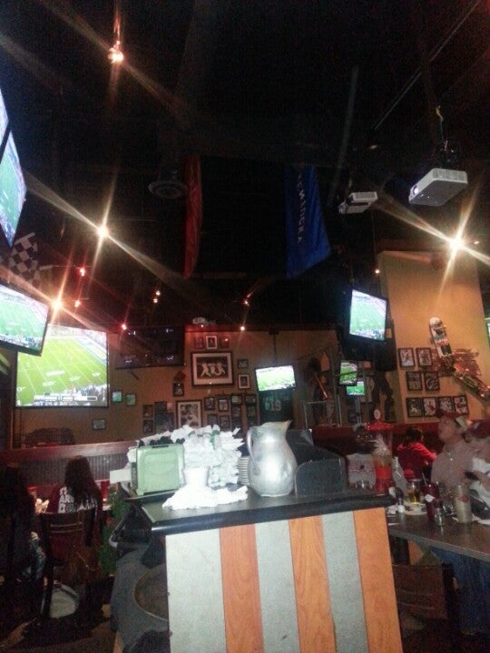 Baumhower's Wings Restaurant, 4445 Creekside Ave, Birmingham, AL MapQuest