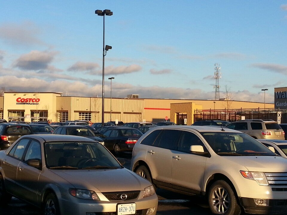Costco Wholesale, 1570 Dundas St E, Mississauga, ON, Wholesalers MapQuest
