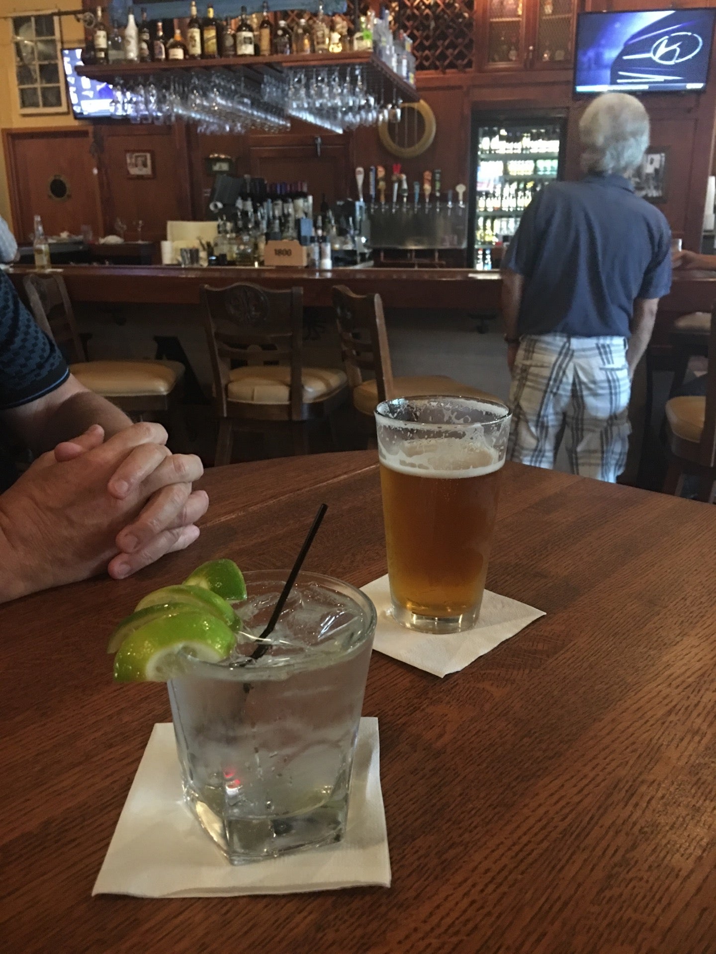 Hemingway Tavern Melbourne Florida - 84qip4o