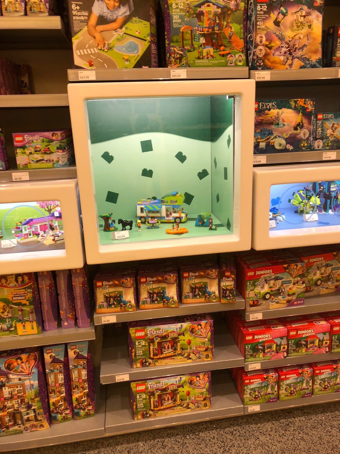 The LEGO® Store Westfield Topanga, 6600 Topanga Canyon Blvd, Space 1092,  Canoga Park, CA, Toy Stores - MapQuest