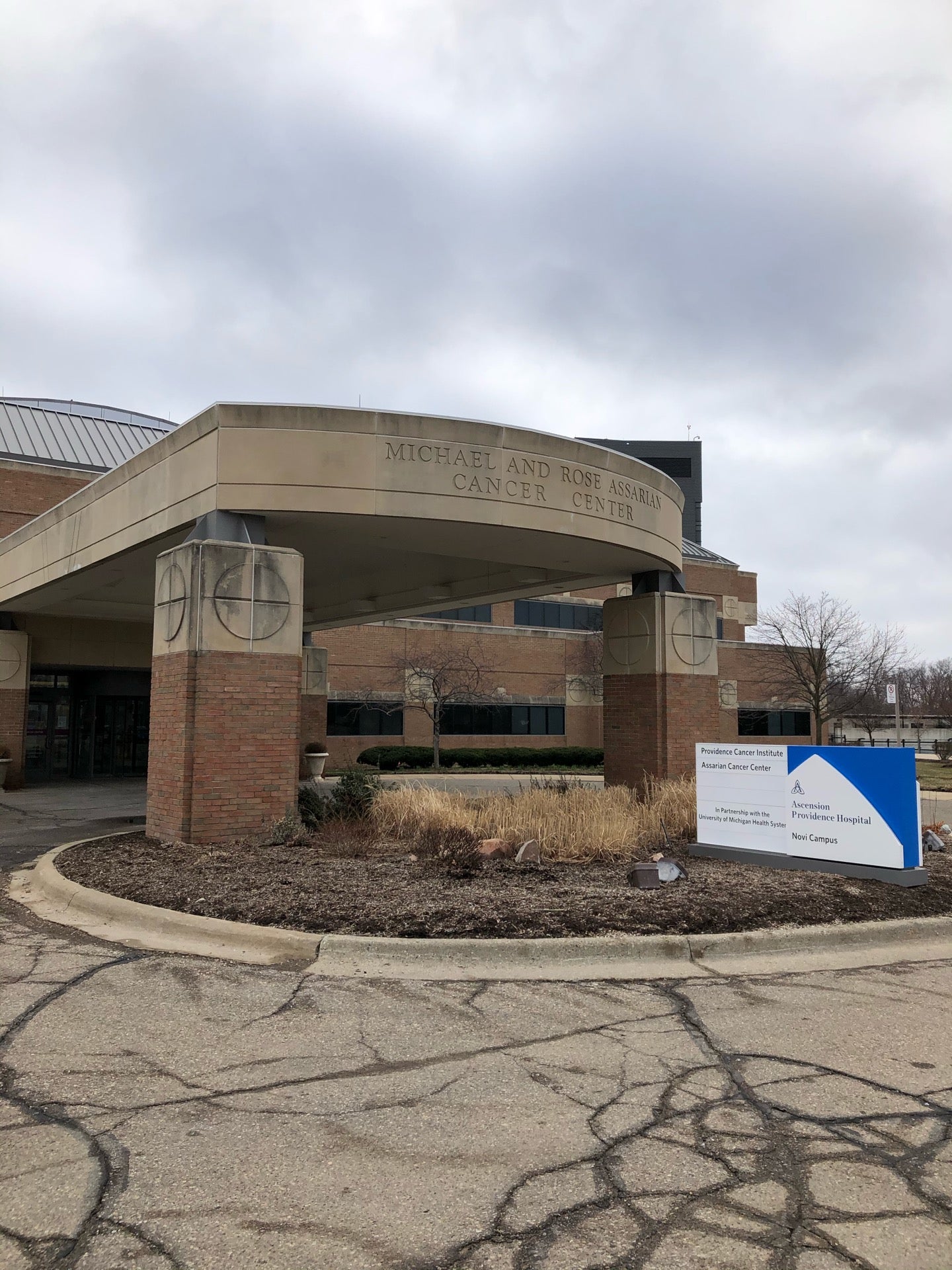 assarian-cancer-center-47601-grand-river-ave-novi-mi-health