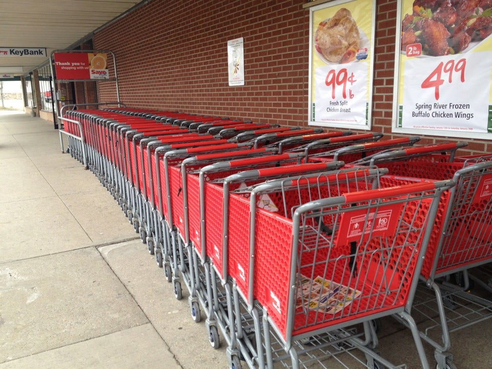 Acme Fresh Market Inc, 2700 Gilchrist Rd, Akron, OH, Grocery Stores