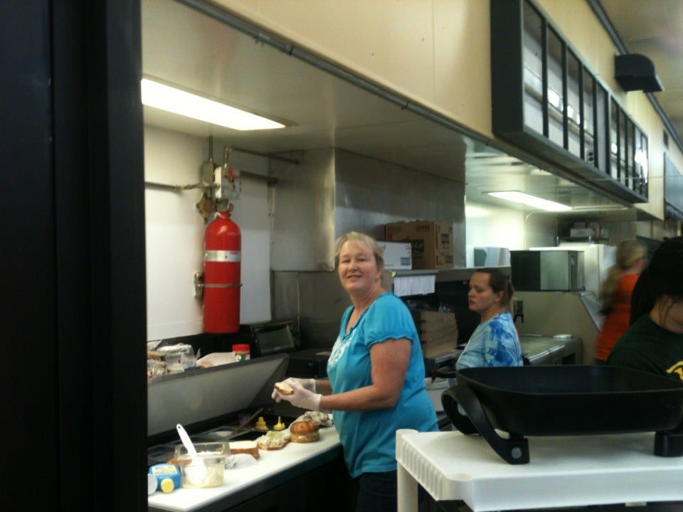 Gadsden Variety Antique Mall, 422 Broad St, Gadsden, AL, Shopping