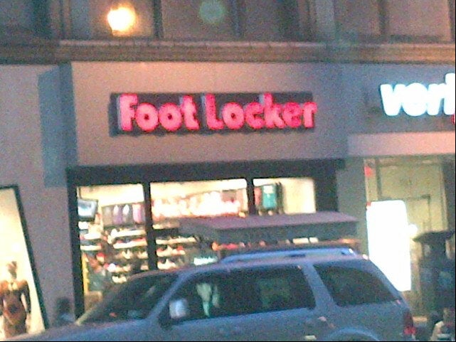 FOOT LOCKER - 19 Photos & 21 Reviews - 159 East 86th Street, New York, New  York - Shoe Stores - Phone Number - Yelp