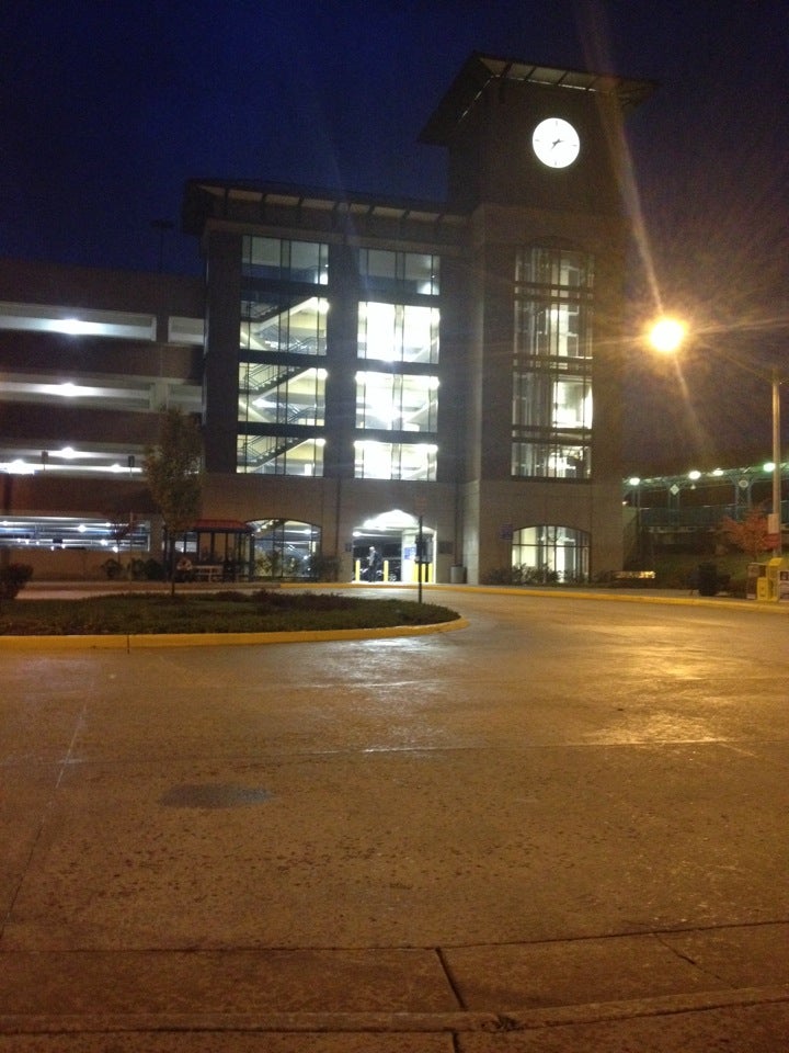 Burke Centre Amtrak/VRE Station, 10399 Premier Ct, Burke, VA, Commuter