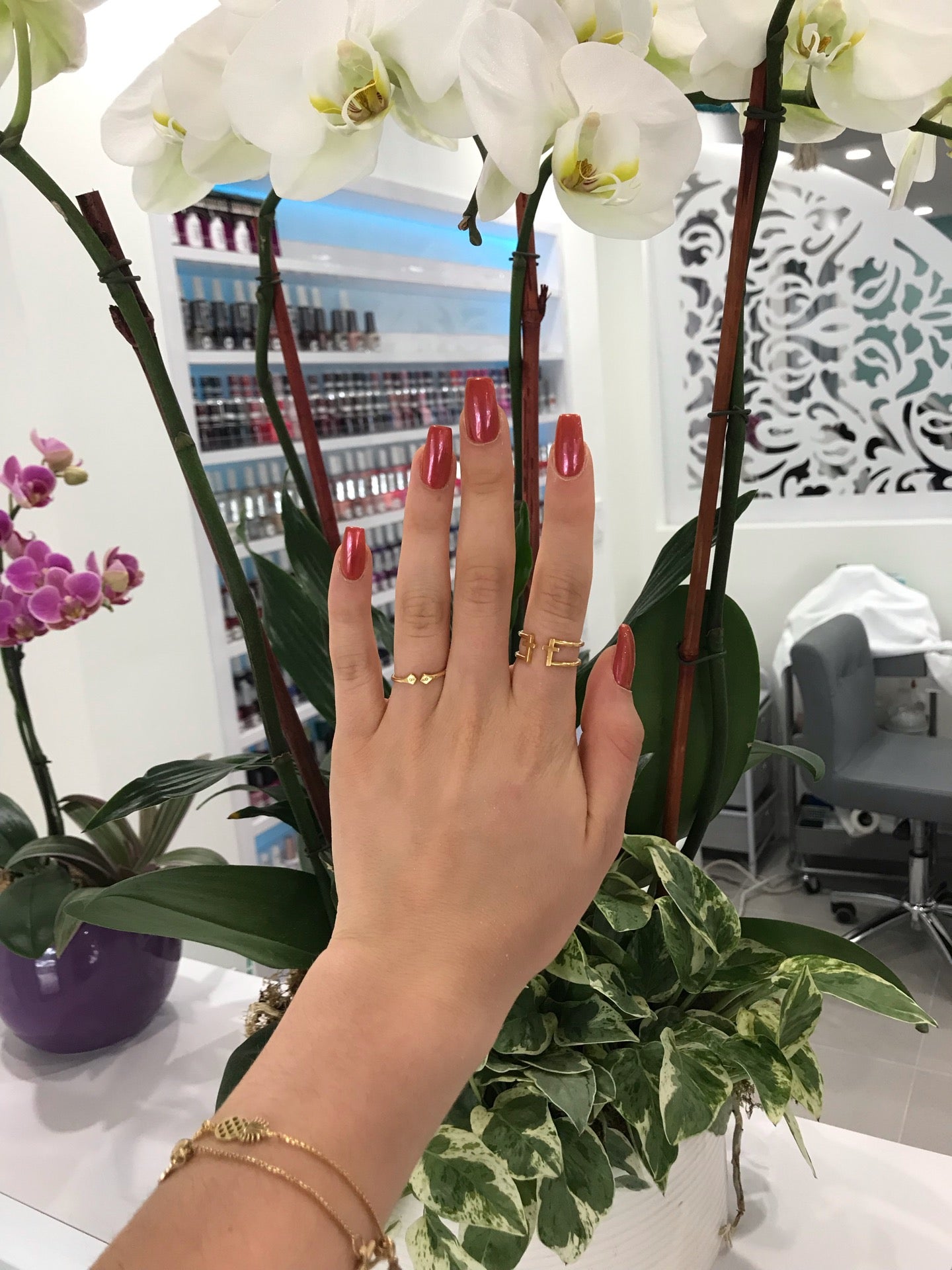 Hãy thưởng thức không khí sang chảnh và thư thái khi đến với Nail Bar Los Altos