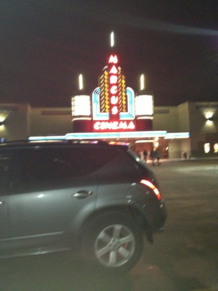 Marcus Saukville Cinema, 350 S Riverside Dr, Saukville, Village of, WI