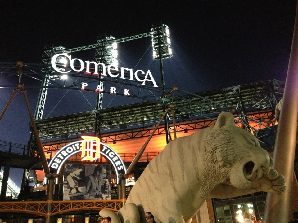 Fly Ball Ferris Wheel, Comerica Park, Detroit, MI, Amusement Parks -  MapQuest