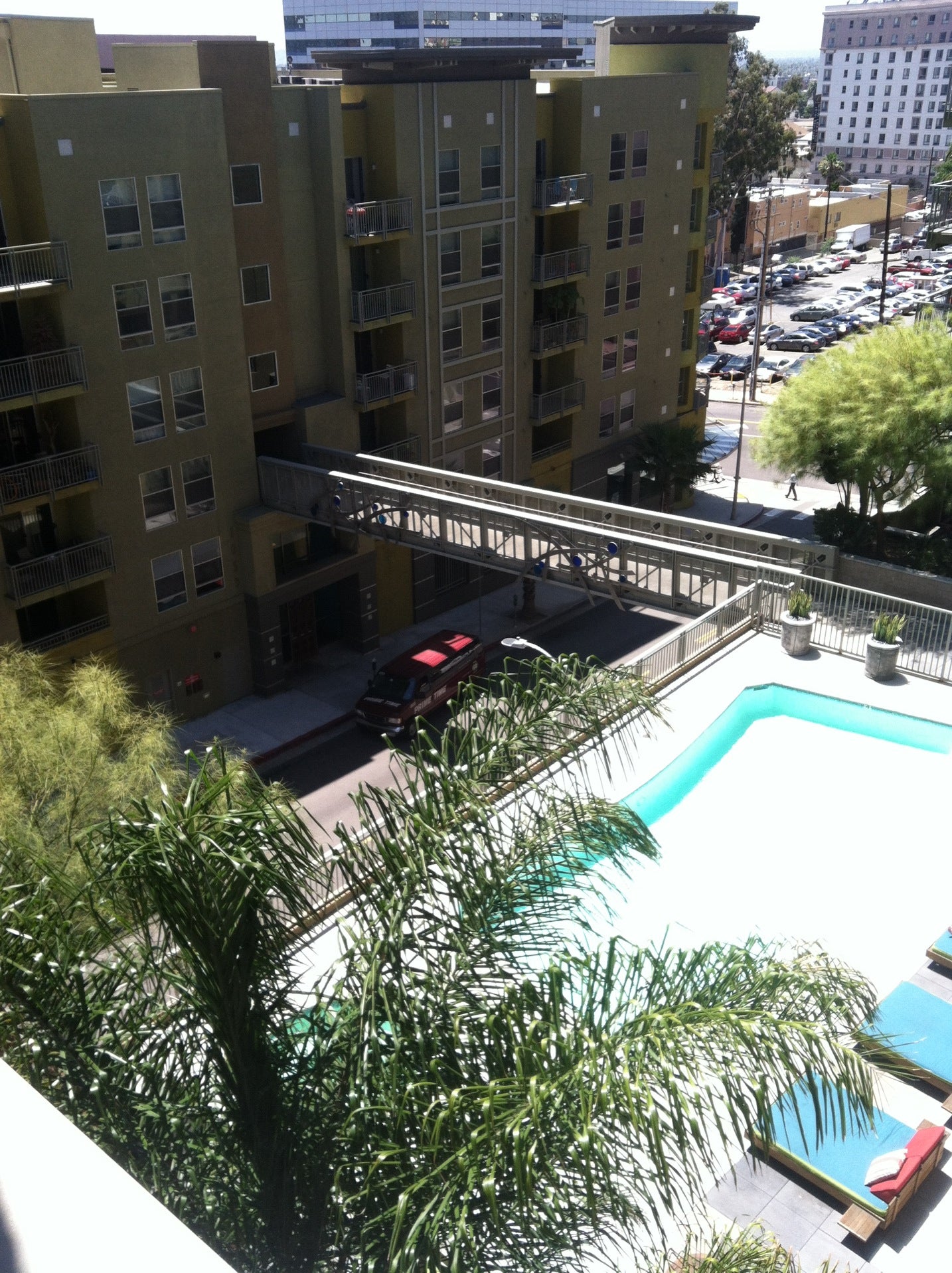 Glo Apartments, 1050 Wilshire Blvd, Los Angeles, CA, Real Estate - MapQuest