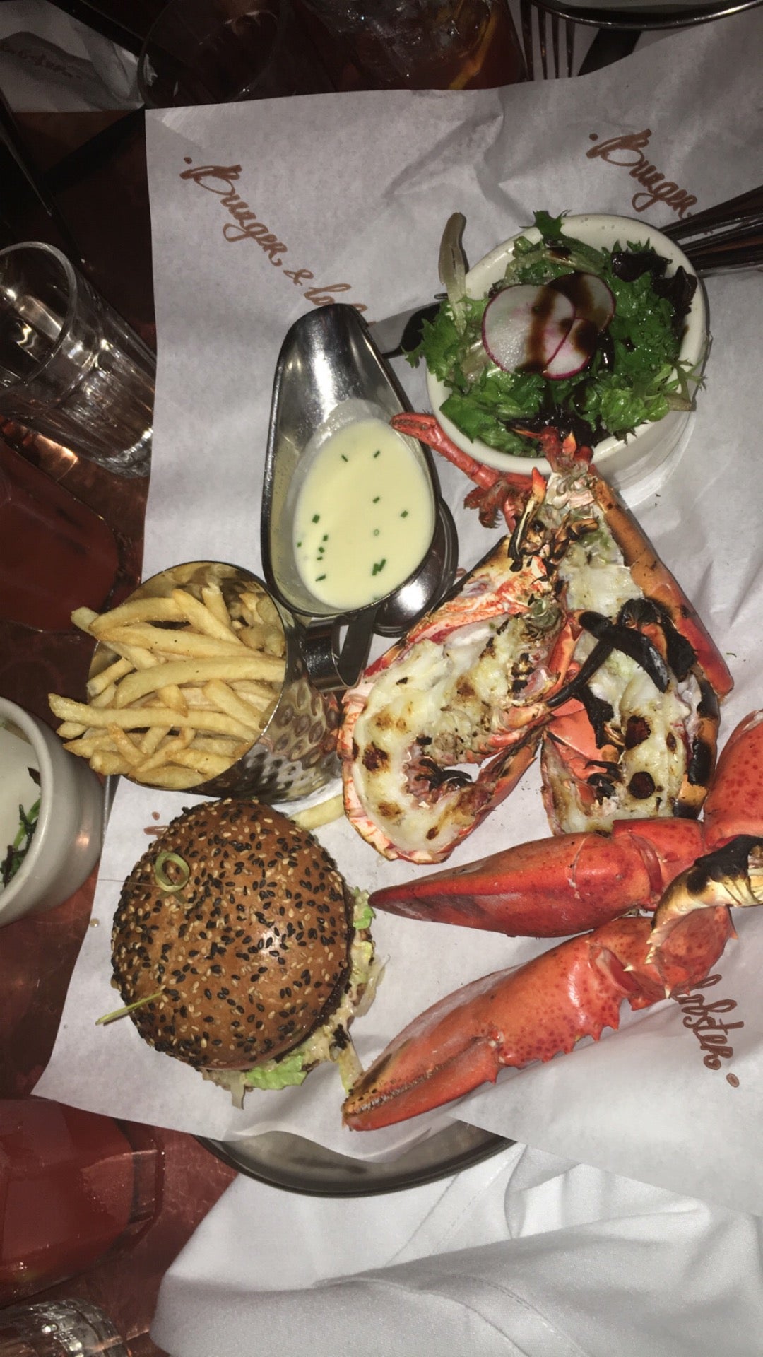 Burger & Lobster Bryant Park, 132 W 43rd St, New York, NY, Eating