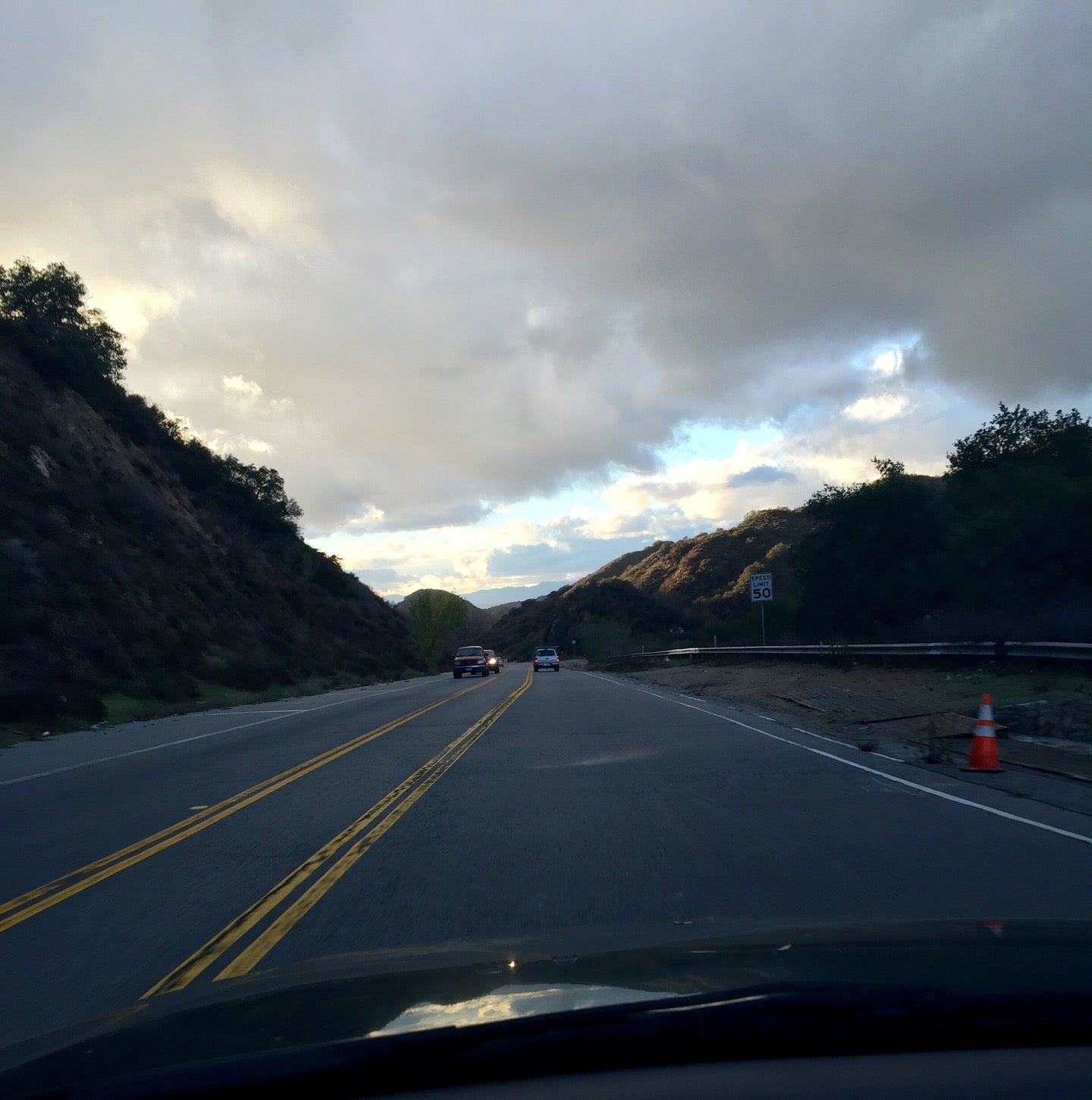 La Tuna Canyon Park, 8000 La Tuna Canyon Rd, Sun Valley, CA, Trail