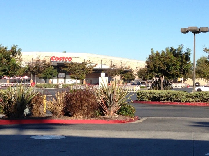 Costco Pharmacy, 13463 Washington Blvd, Marina Del Rey, CA, Wholesalers