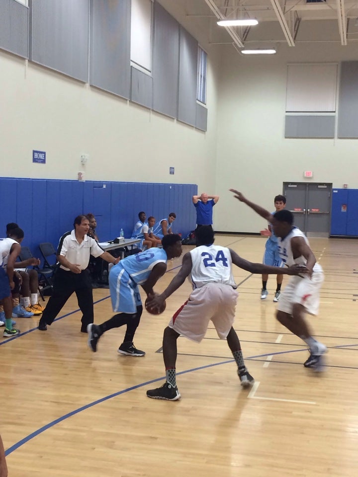 Orange County Orlando Magic Recreation Center, 2801 N Apopka Vineland