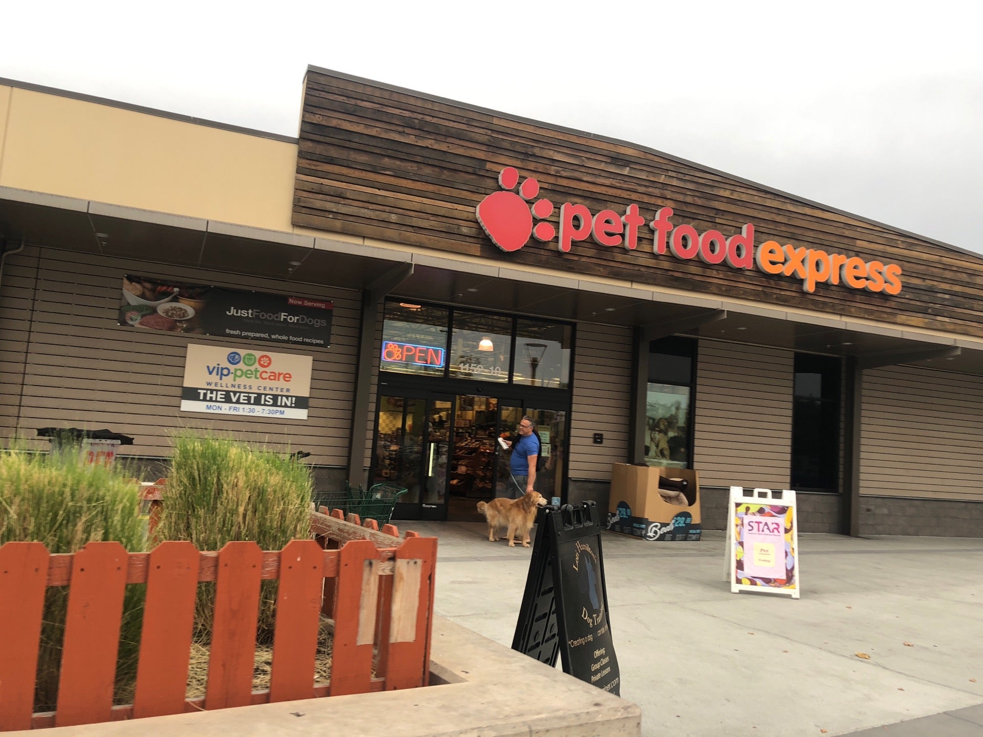 Pet food express clearance just food for dogs