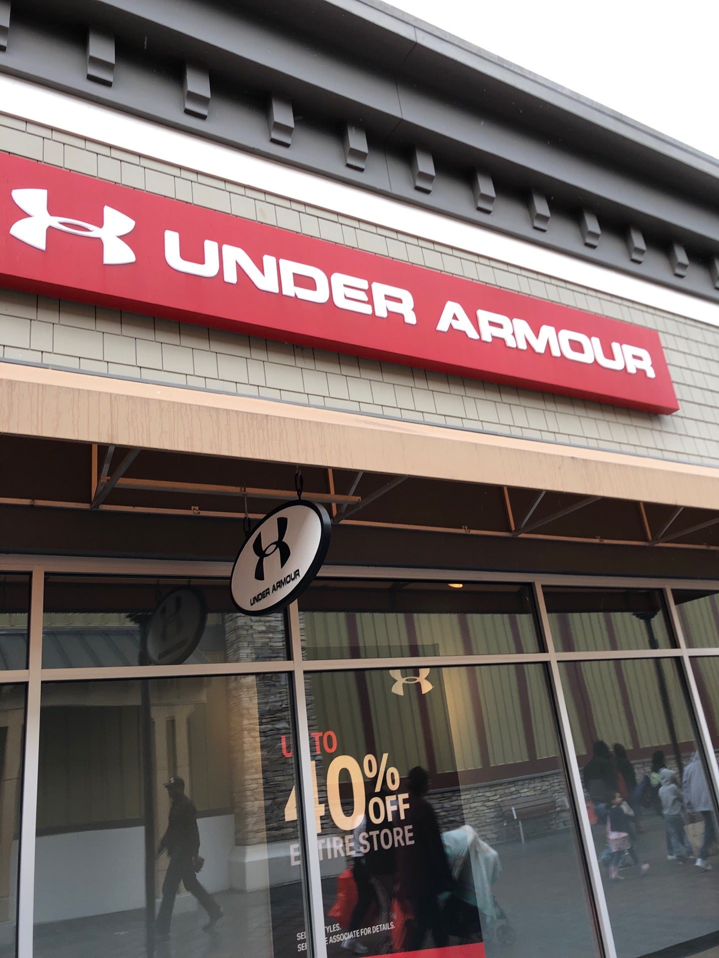 Under Armour Factory House Livermore, 3190 Livermore Outlets Dr