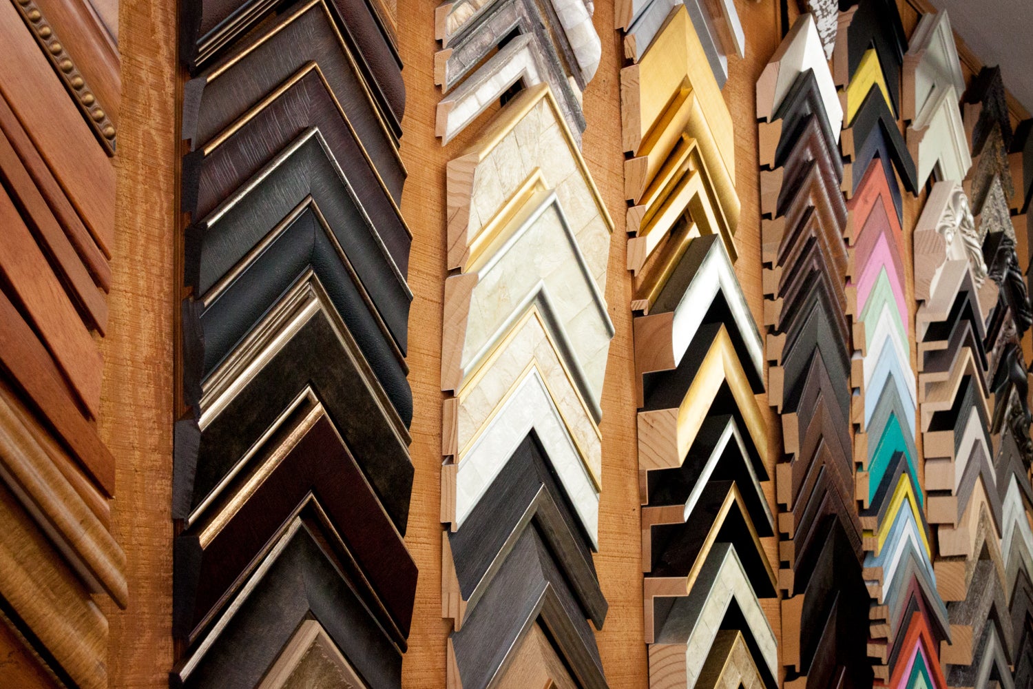 Framing Services: Manders Picture Framing Services