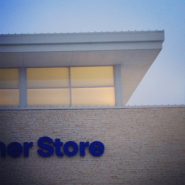 The Container Store set to open in Westroads Mall