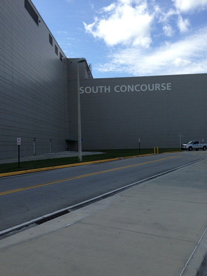 Orange County Convention Center, 9800 International Dr, Orlando, FL