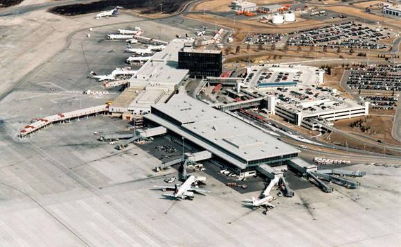 Edmonton International Airport, 1000 Airport Rd, Leduc County, AB ...