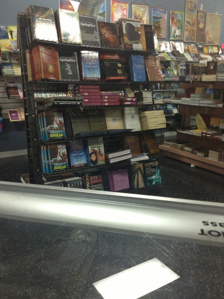 Christain bookstore Espiritu de Vida, 1922 Fortune Rd, Kissimmee, FL