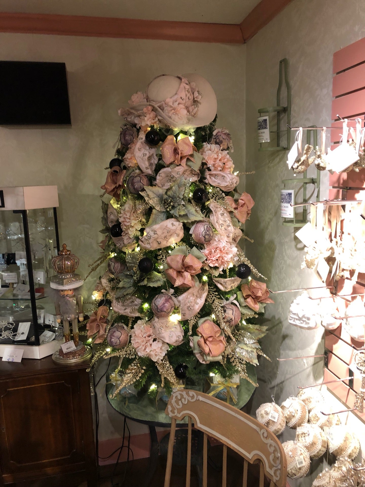 The Christmas Dove, 11 Christmas Lane, Barrington, NH, Shopping Centers & Malls MapQuest