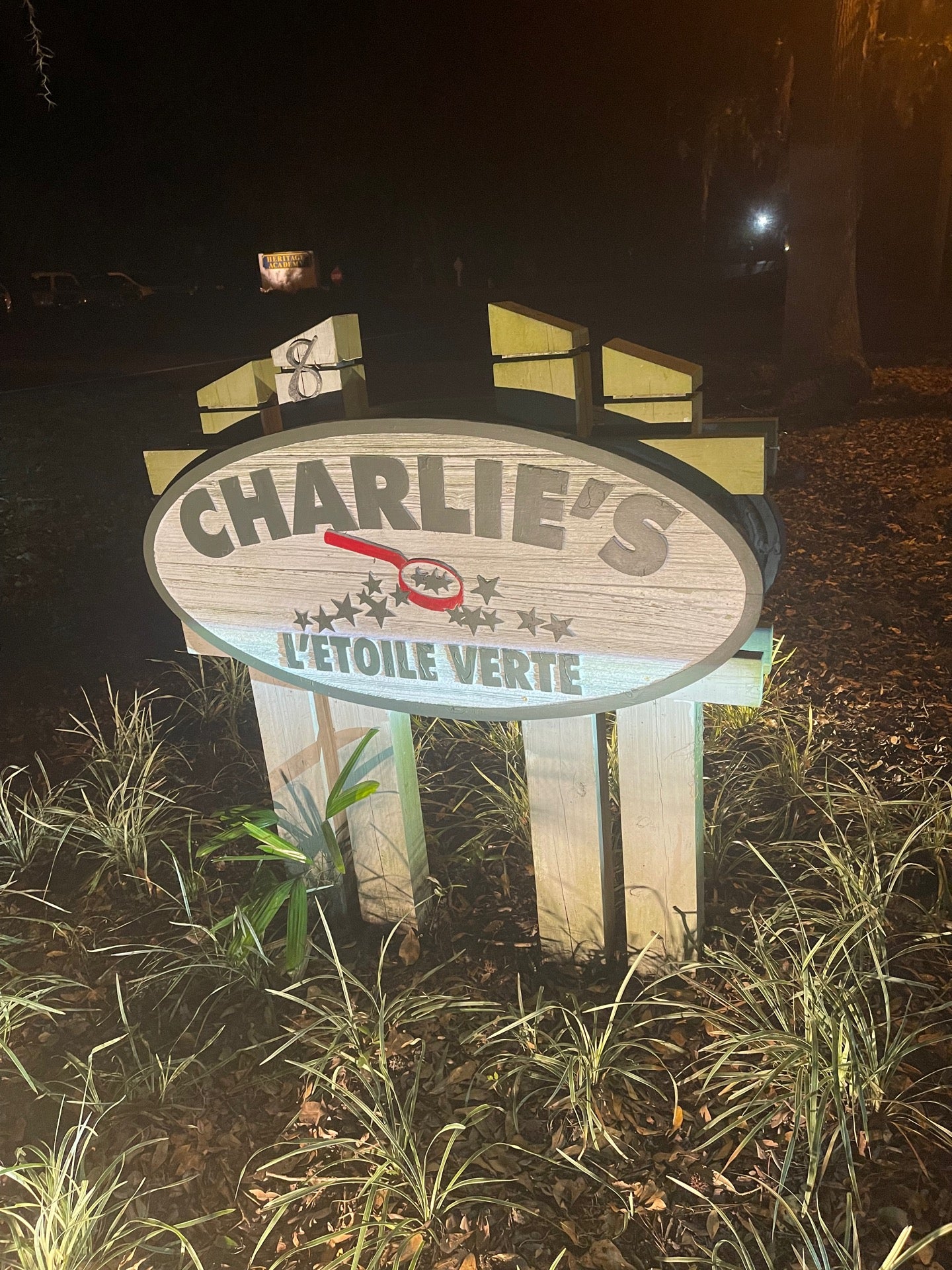 Charlie's Coastal Bistro (L'etoile Verte), 8 New Orleans Rd, Hilton