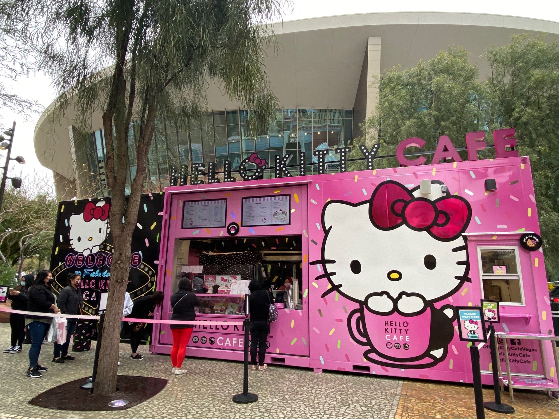 HELLO KITTY CAFE - 2414 Photos & 682 Reviews - 3778 Las Vegas Blvd