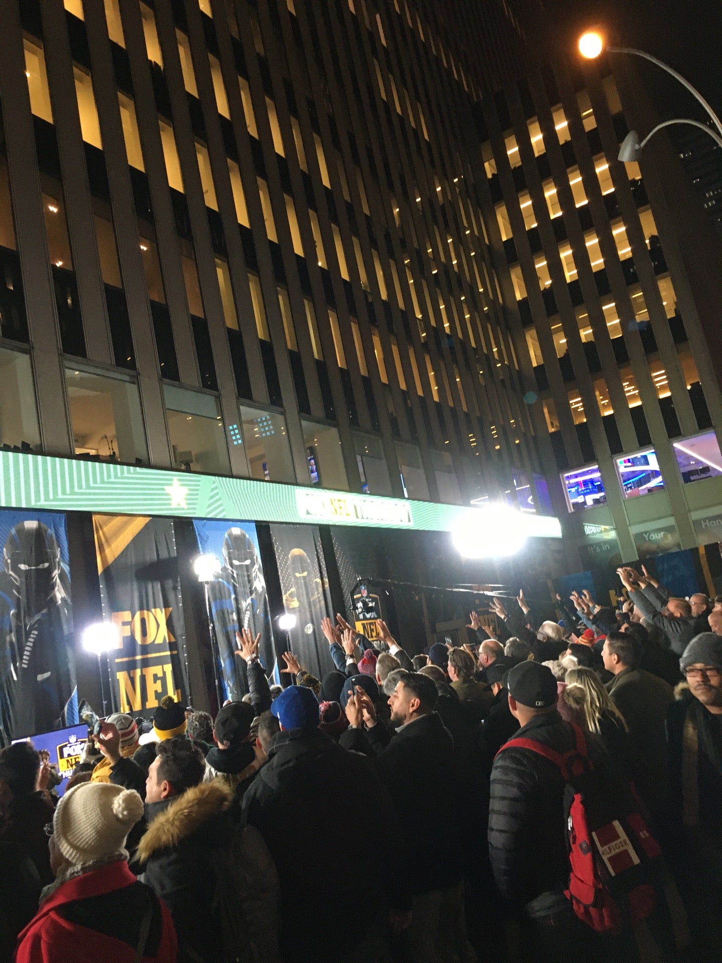 Fox News Network LLC 1211 Avenue of the Americas New York NY Office