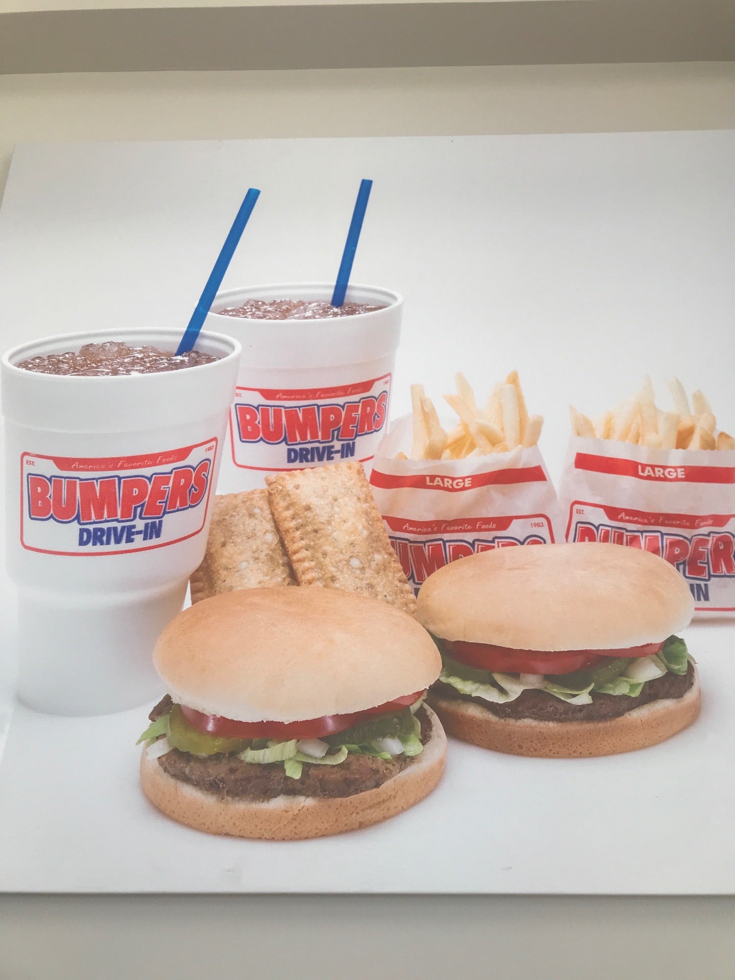 Bumpers DriveIn, 690 Grants Ferry Rd, Flowood, MS, Eating places