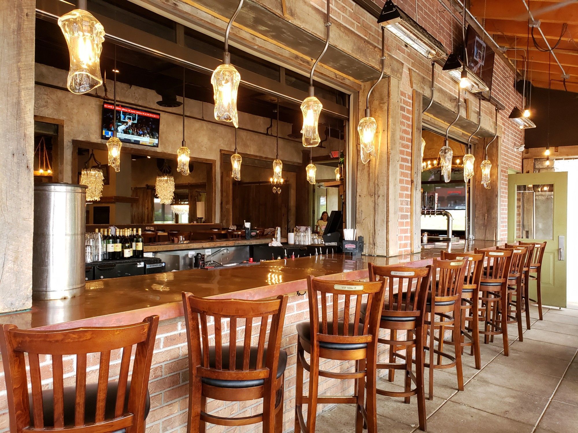 Burntwood Tavern, 3750 W. Market St., Fairlawn, OH, Eating places