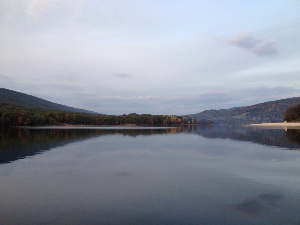 Rocky Gap State Park, 12900 Lake Shore Dr, Cumberland, MD, Office