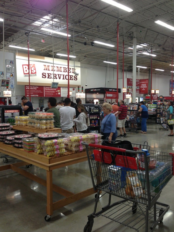 BJ's Wholesale Club, 7007 SW 117th Ave, Kendall, FL, Gas Stations