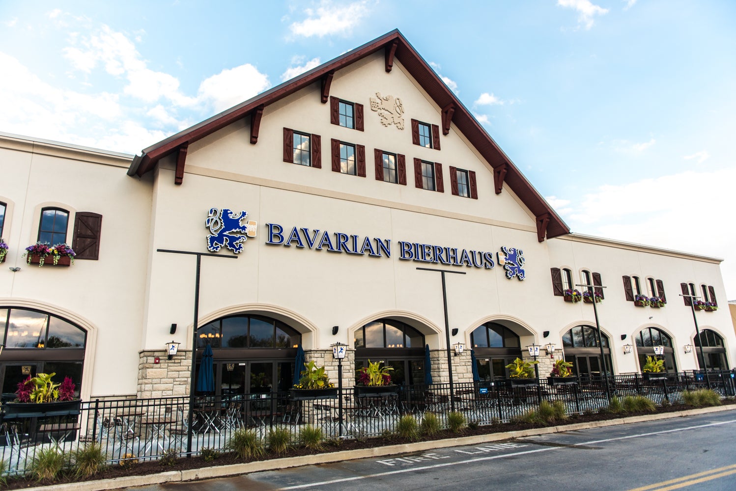 Bavarian Bierhaus opens at Opry Mills